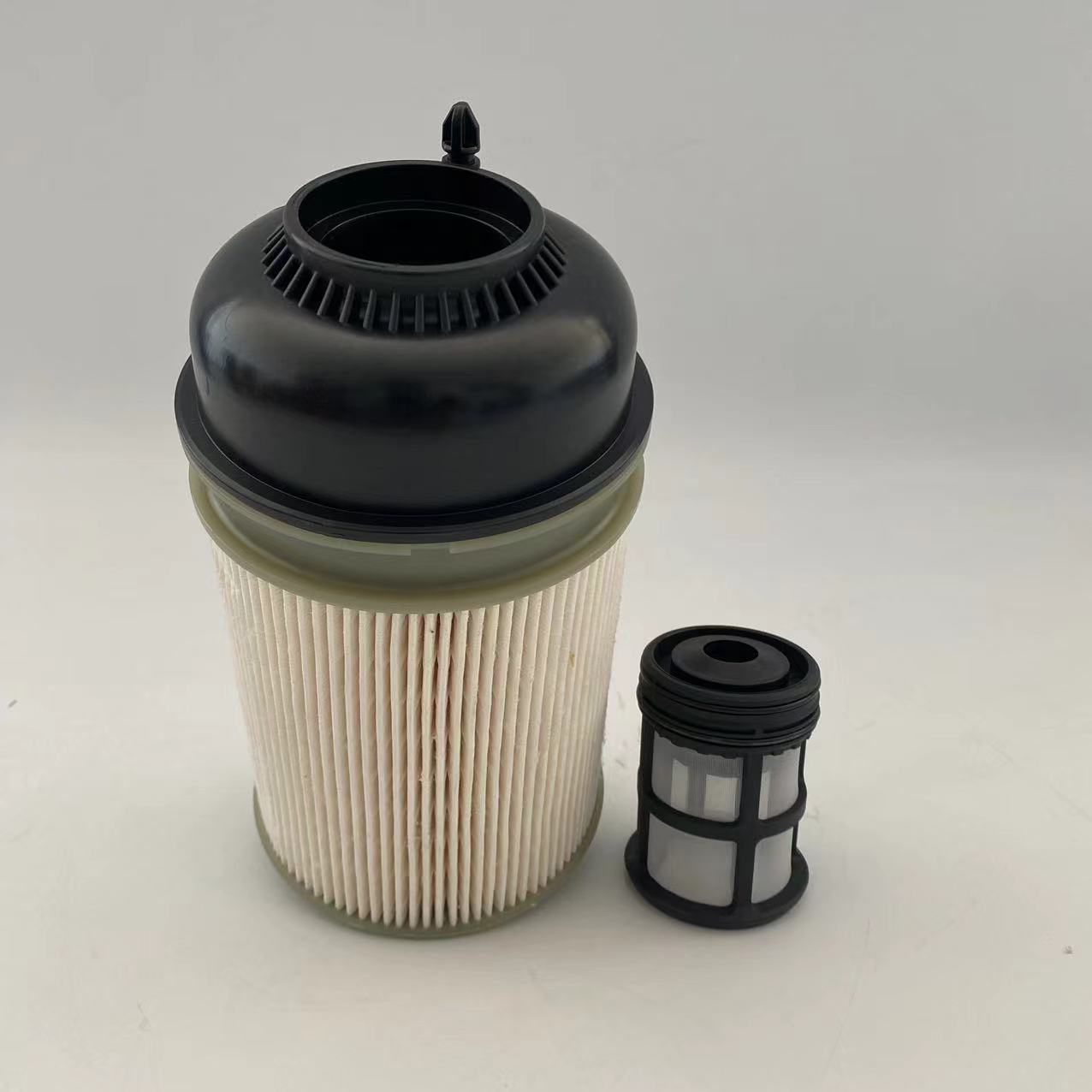 Fuel filter L5104F/P551063/A4720900451/A4720900461 mercedes benz
